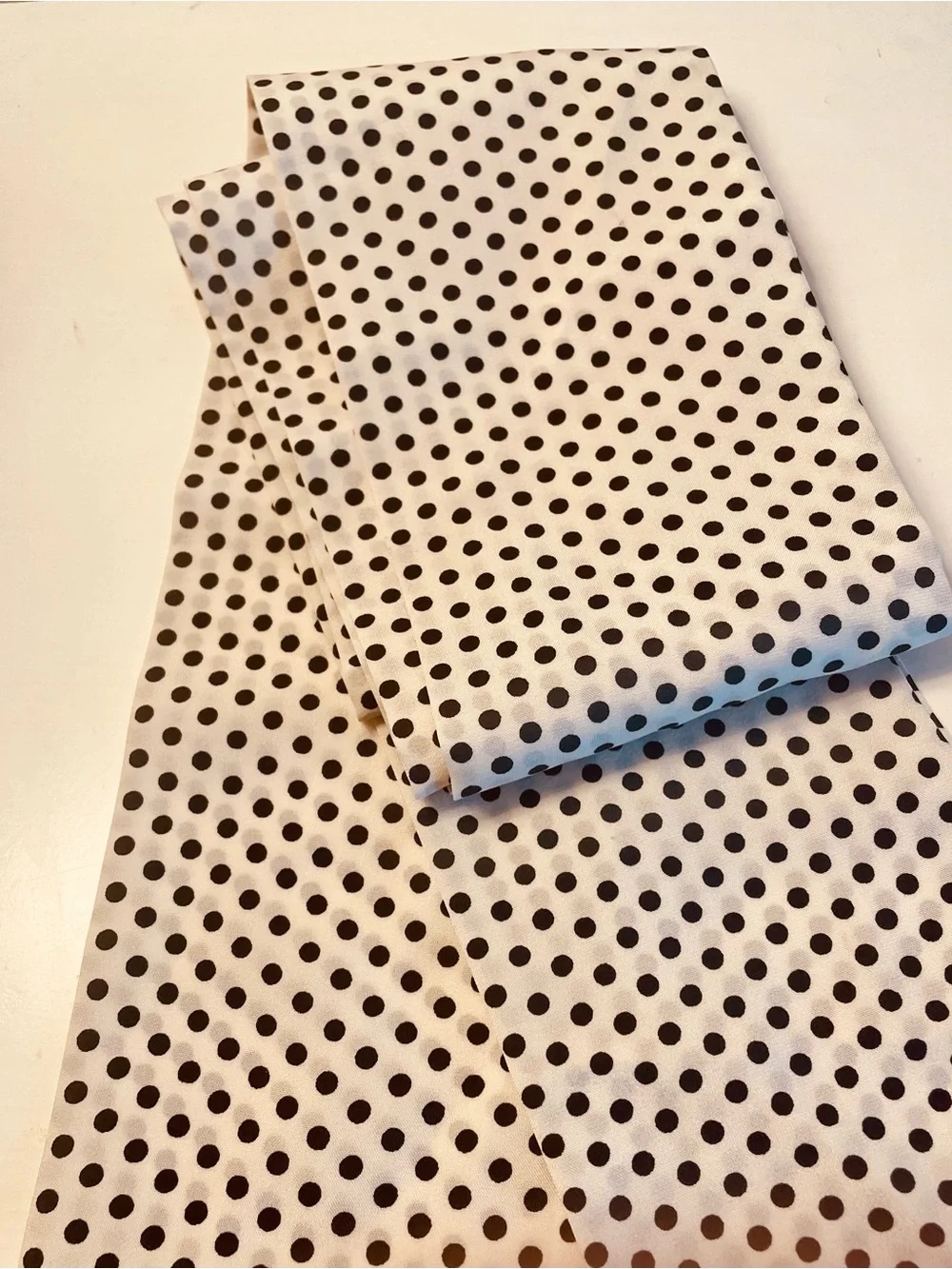 Tie/ Scarf Cream with Black Polka Dots  3 3/4 X 60 inches Vintage